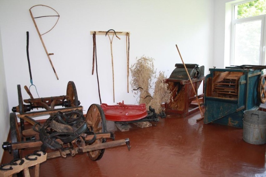 Ekspozycja „Stodoła i podwórze” - sprzęt i narzędzia używane dawniej przez 