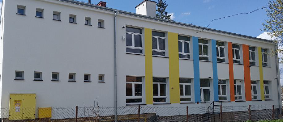 Termomodernizacja budynku Szkoły Podstawowej w Ratoszynie Drugim